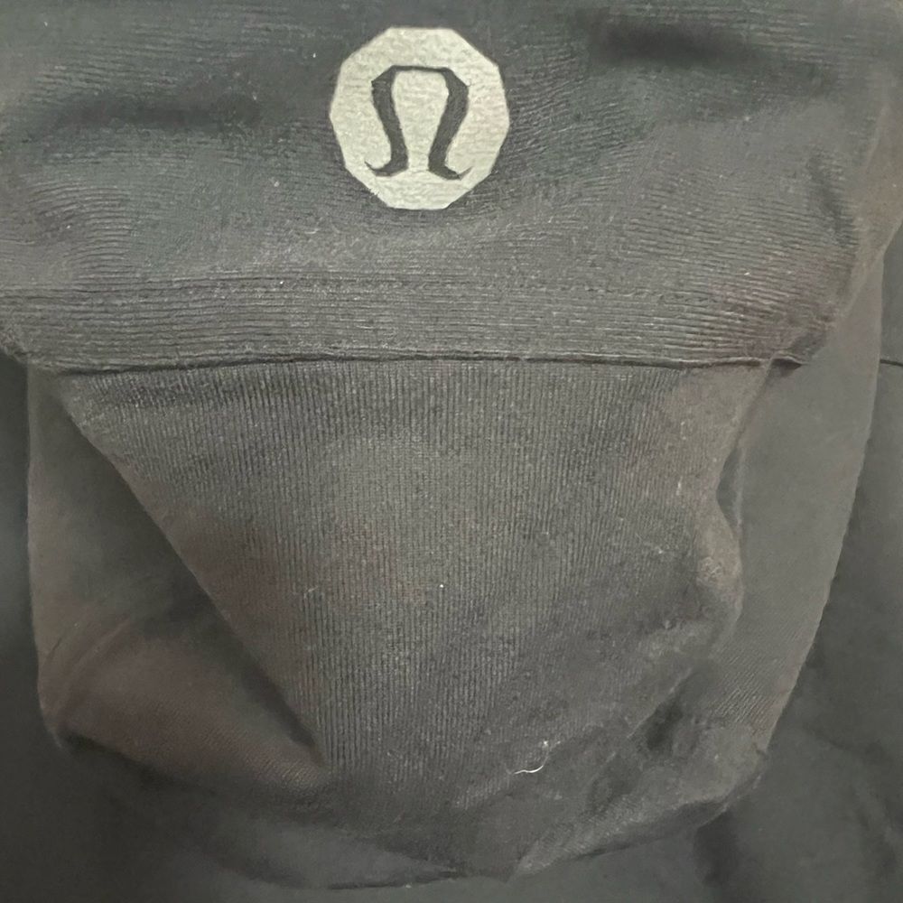 Lululemon Jacket With Hood - Picture 5 of 6